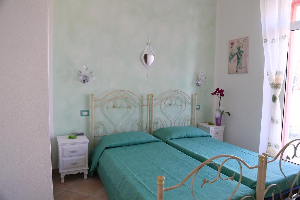 B&B Le Rose Olbia Room photo